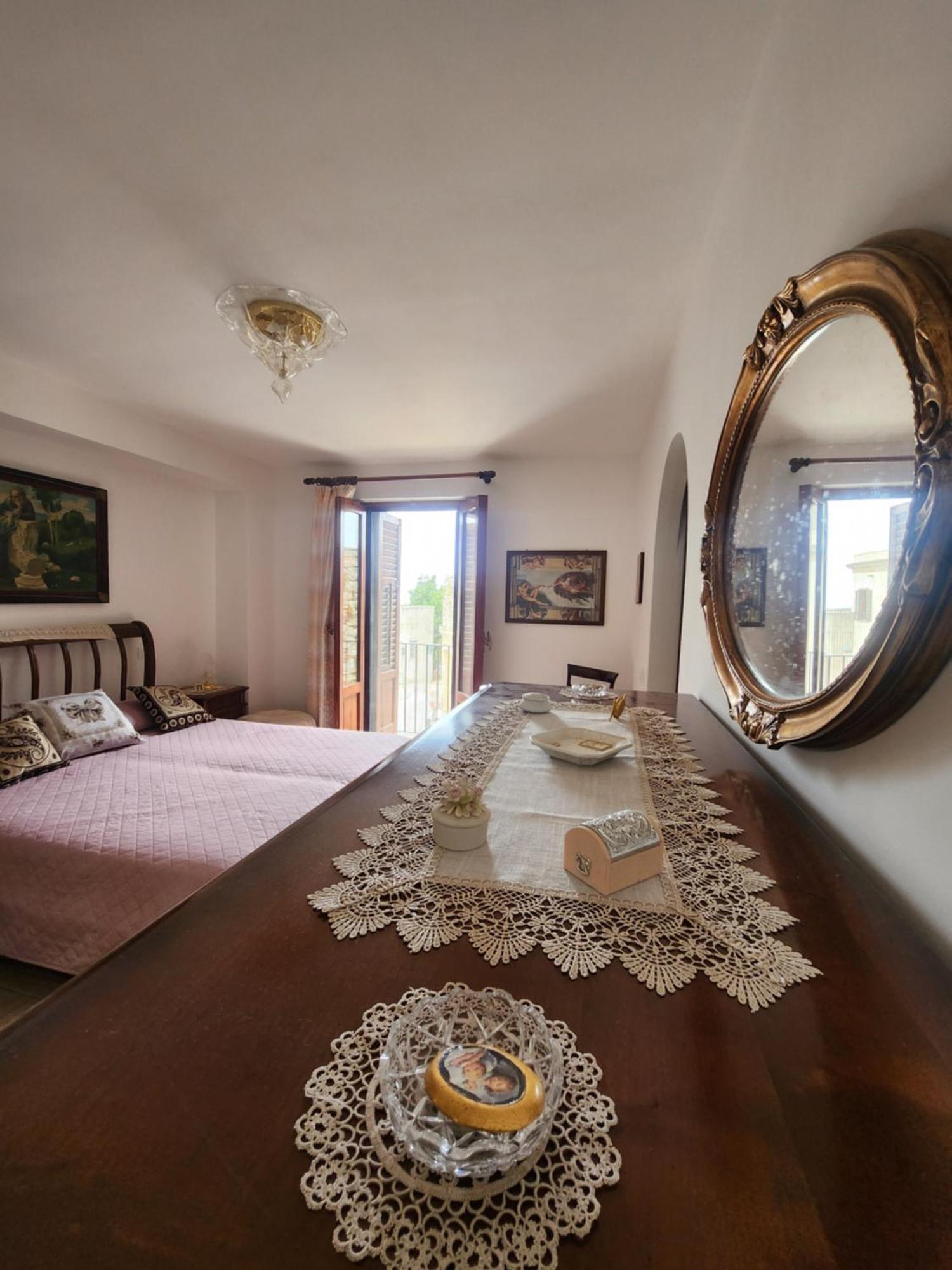 Porta Trapani Guest House Ериче Екстер'єр фото